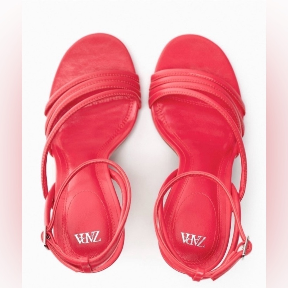 ZARA NWT HIGH HEELED STRAP SANDALS